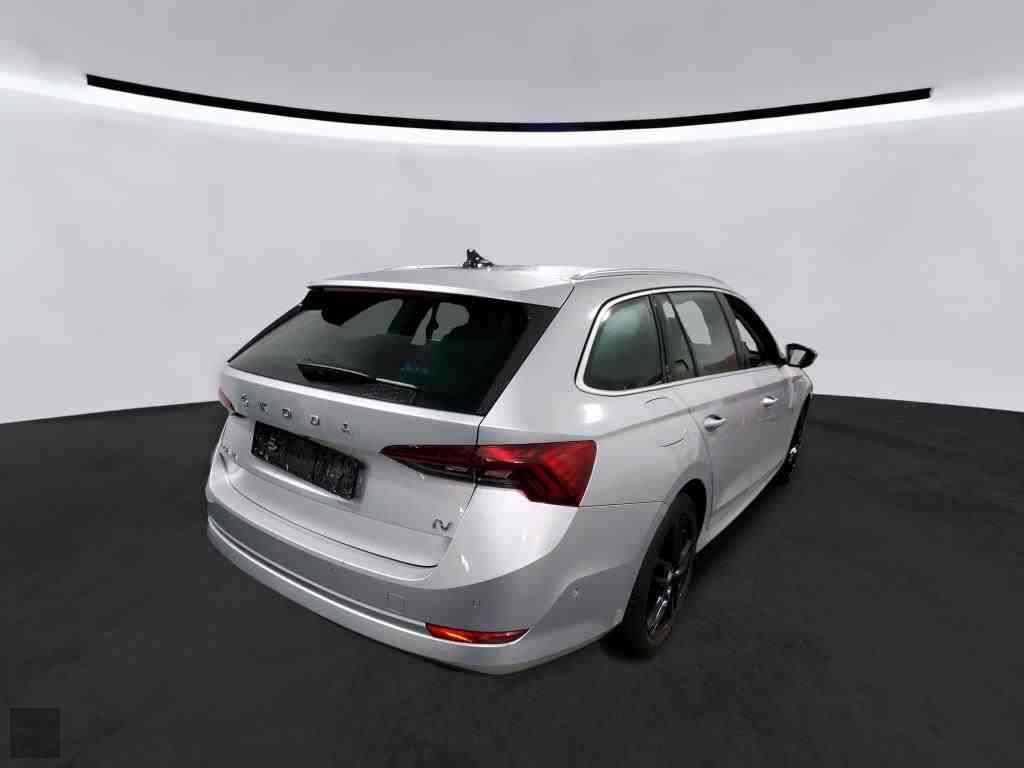 Slika vozila &Scaron;KODA Octavia