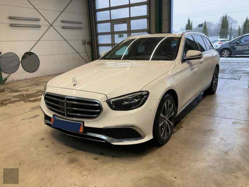 Slika vozila MERCEDES-BENZ E-Class