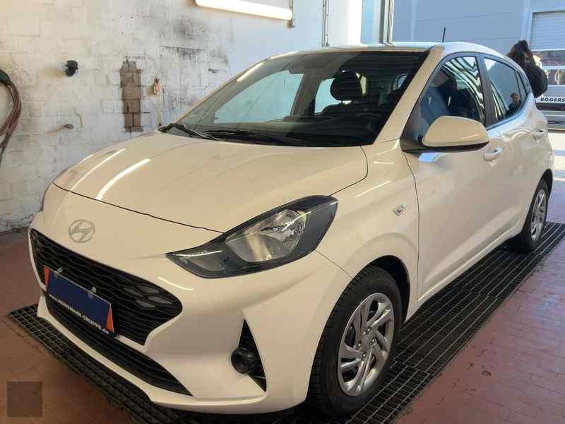 Slika vozila HYUNDAI i10