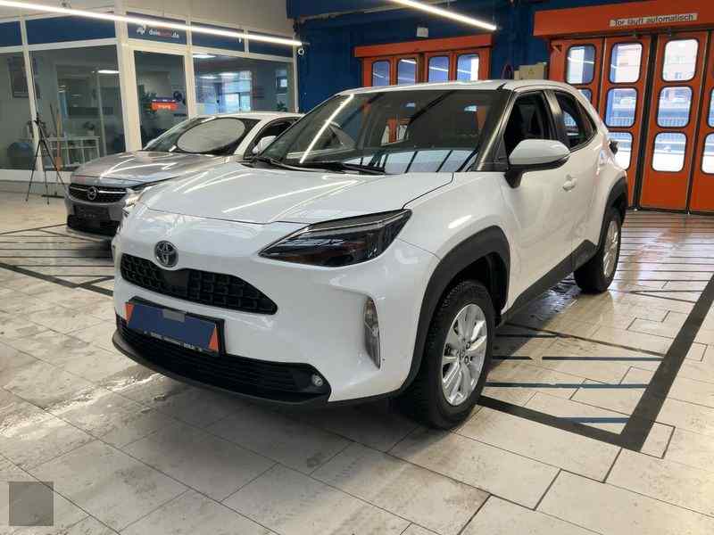 Slika vozila TOYOTA Yaris Cross