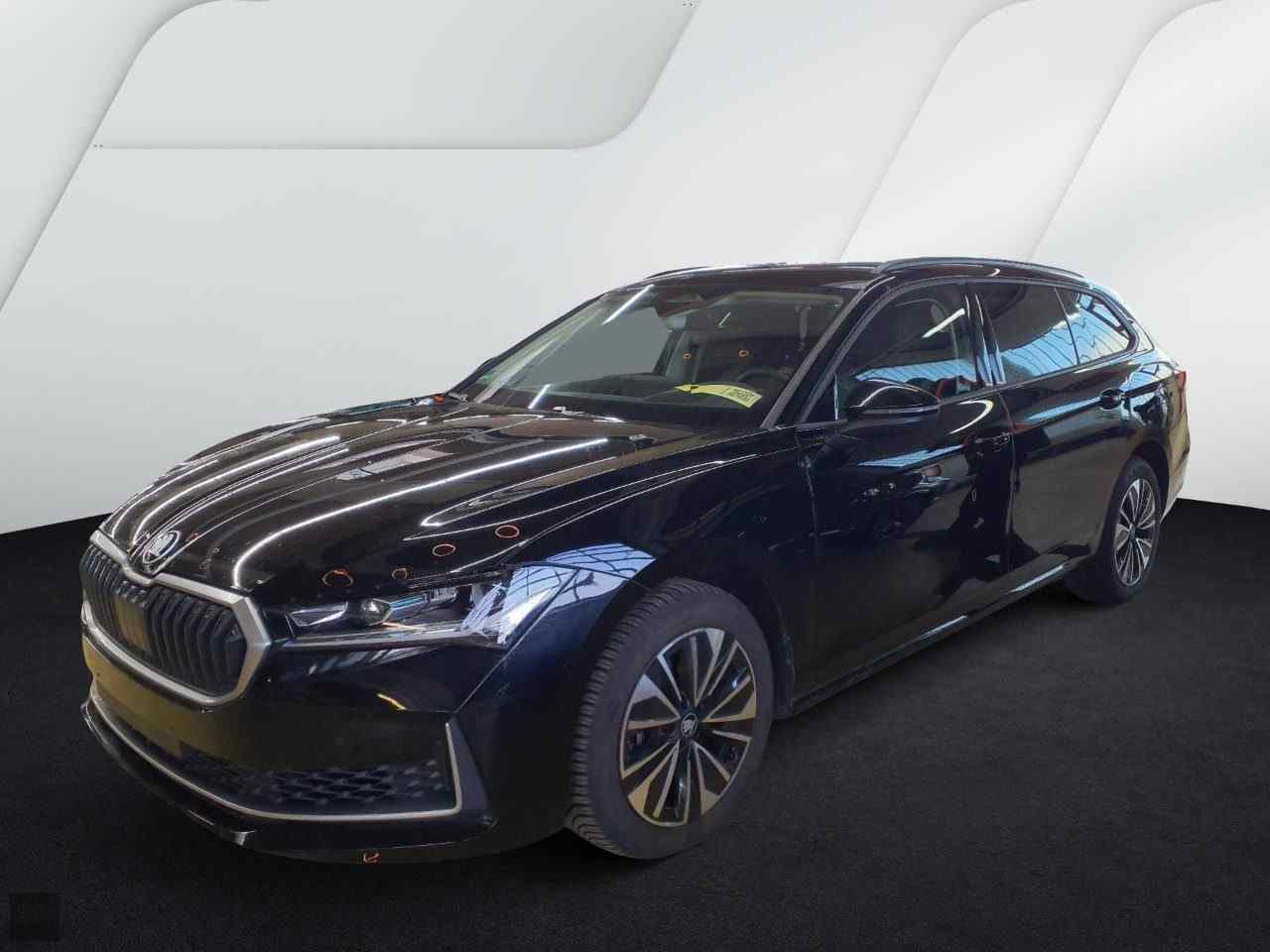 Slika vozila &Scaron;KODA Superb