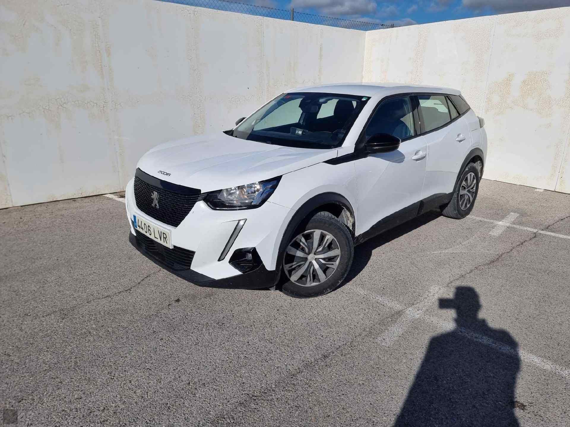 Slika vozila PEUGEOT 2008