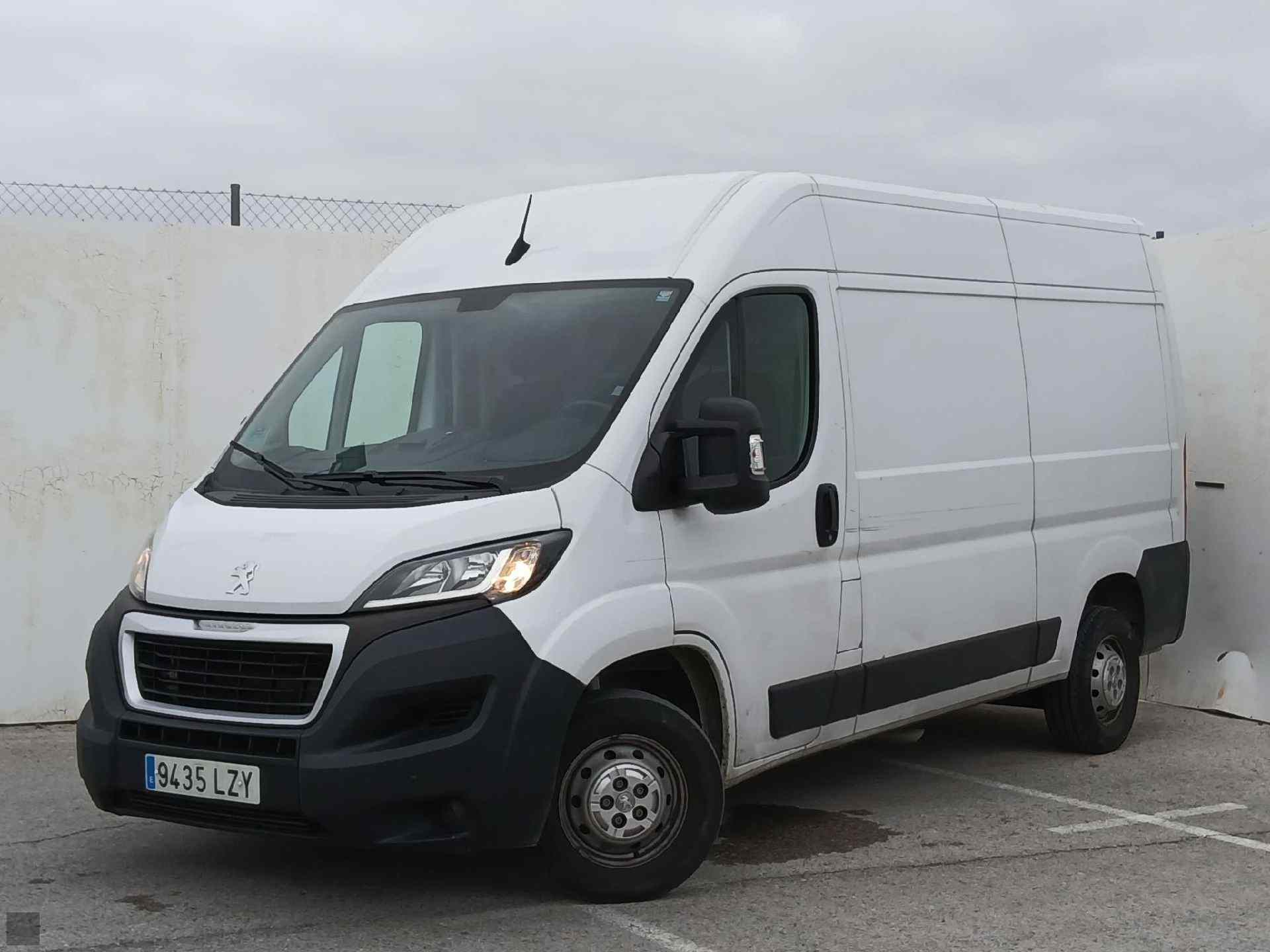 Slika vozila PEUGEOT Boxer