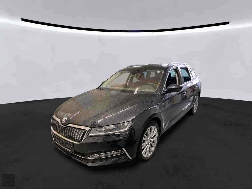 Slika vozila &Scaron;KODA Superb