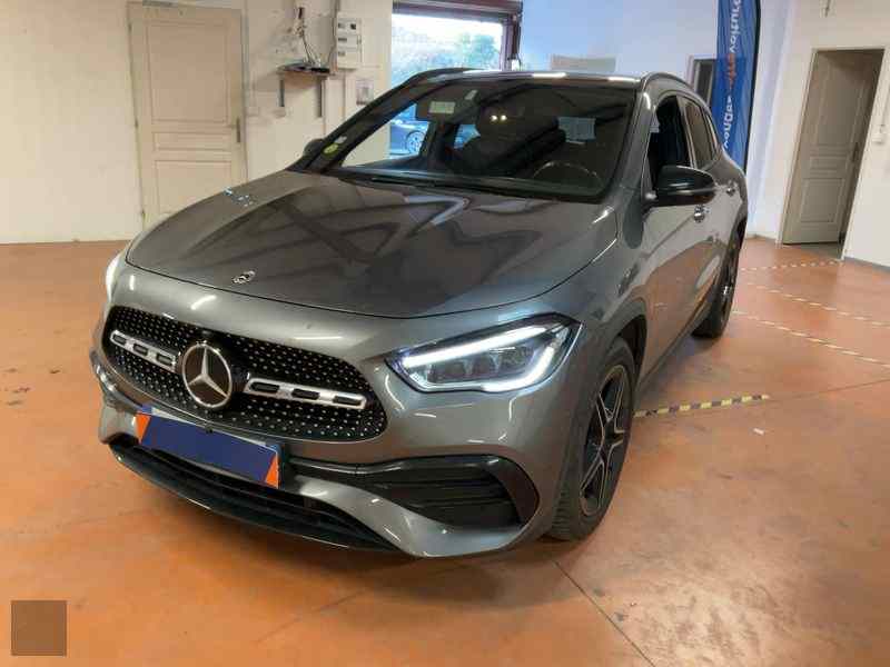 Slika vozila MERCEDES-BENZ GLA-Class