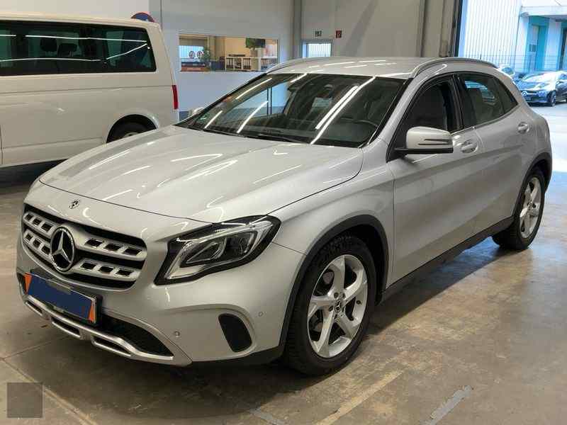 Slika vozila MERCEDES-BENZ GLA-Class