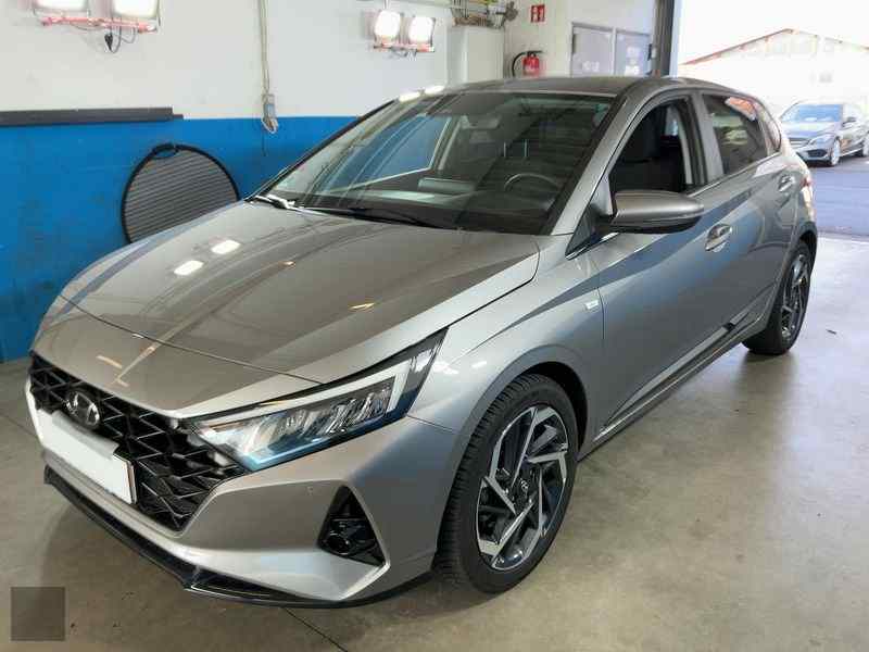 Slika vozila HYUNDAI i20