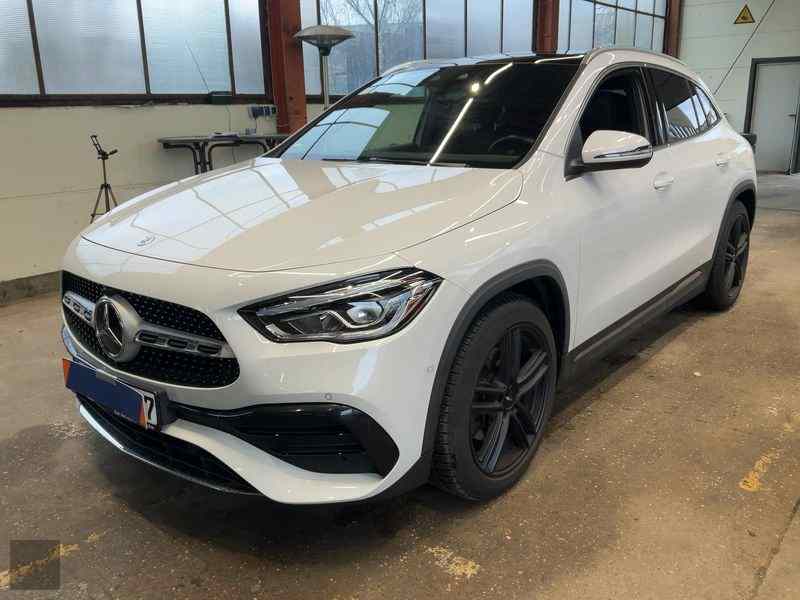 Slika vozila MERCEDES-BENZ GLA-Class