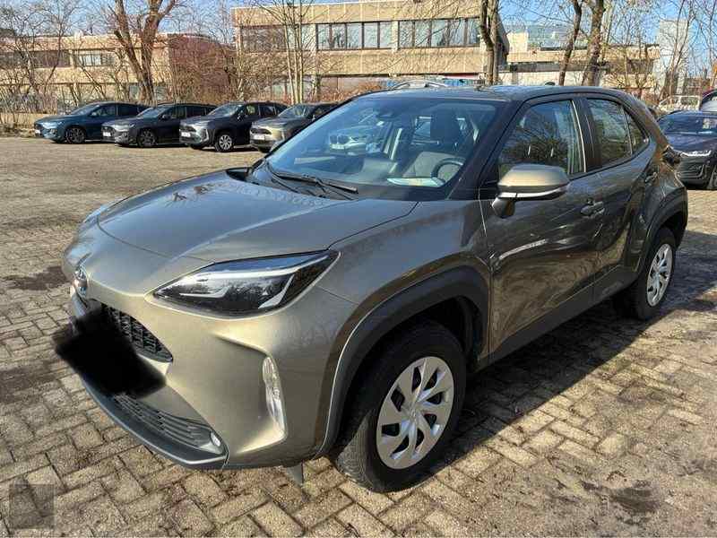 Slika vozila TOYOTA Yaris Cross