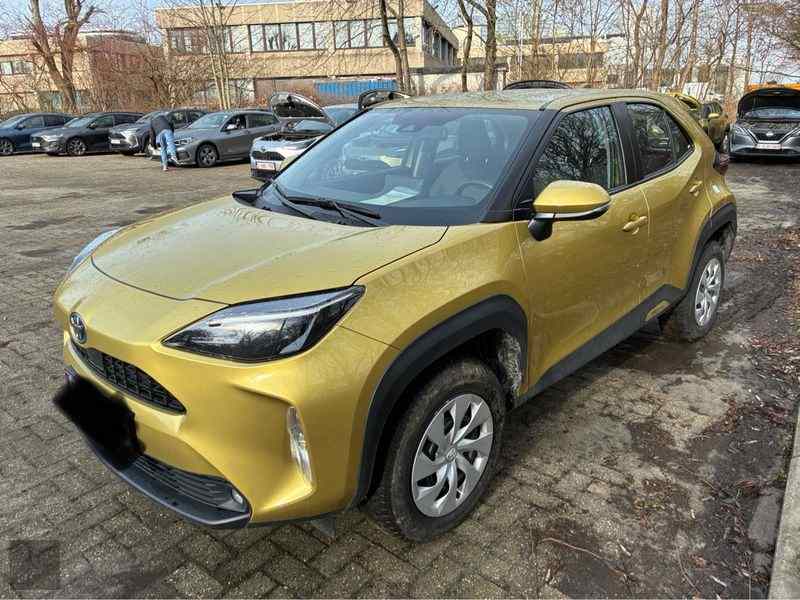 Slika vozila TOYOTA Yaris Cross