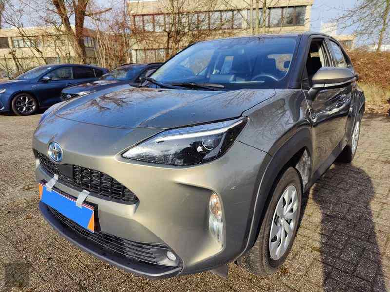 Slika vozila TOYOTA Yaris Cross