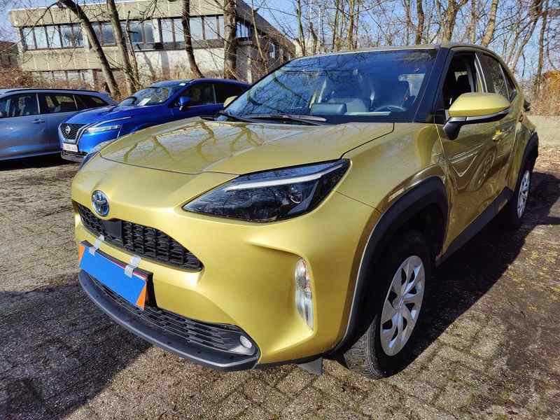 Slika vozila TOYOTA Yaris Cross