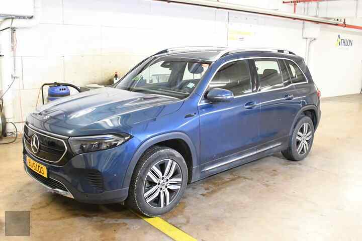 Slika vozila MERCEDES-BENZ EQB