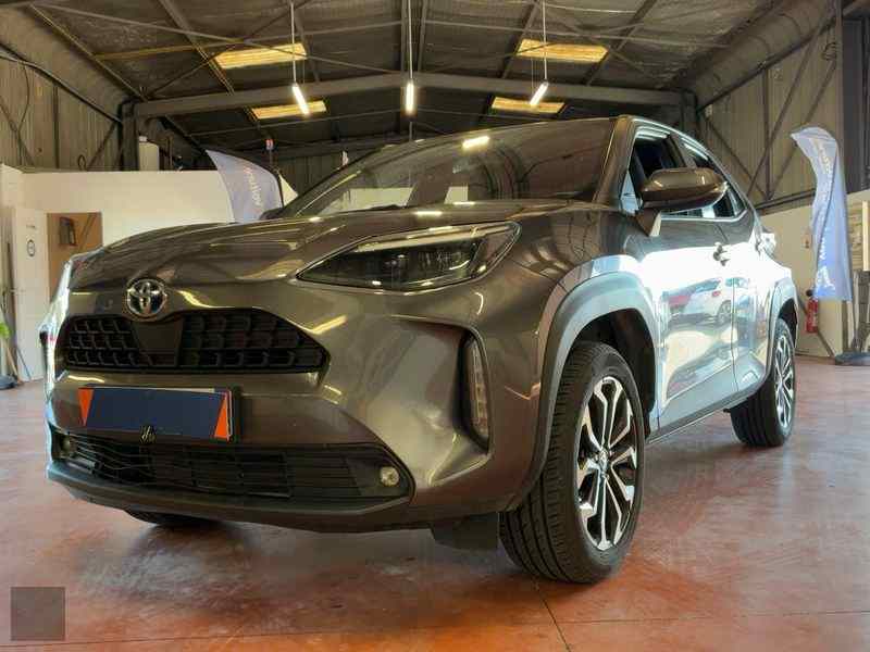 Slika vozila TOYOTA Yaris Cross