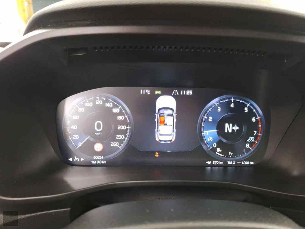 Slika vozila VOLVO XC40