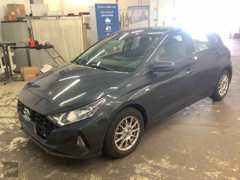 Slika vozila HYUNDAI i20