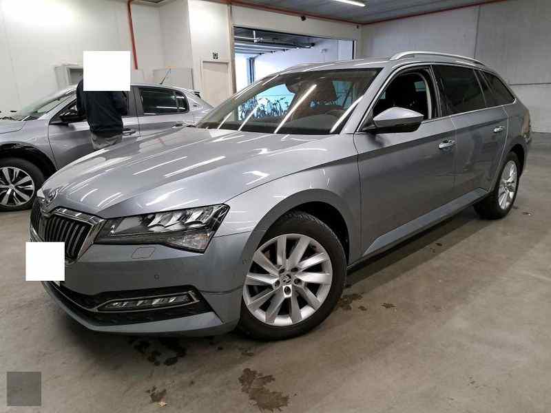 Slika vozila &Scaron;KODA Superb