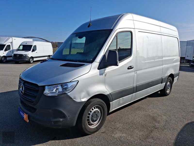 Slika vozila MERCEDES-BENZ T-Class