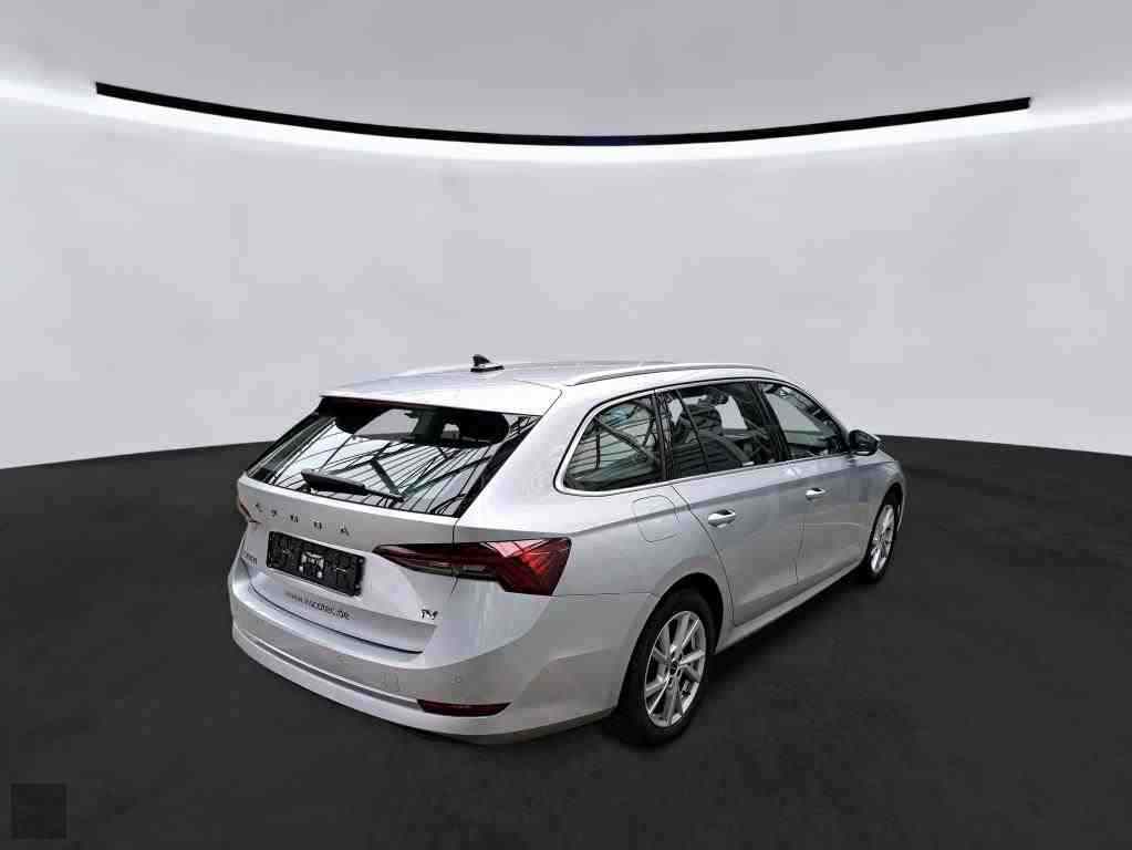 Slika vozila &Scaron;KODA Octavia