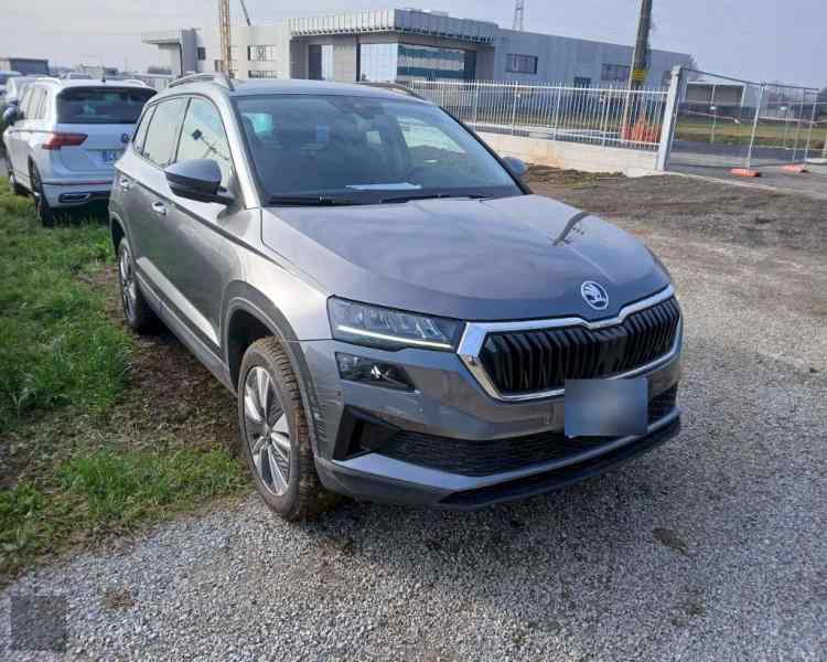 Slika vozila &Scaron;KODA KAROQ