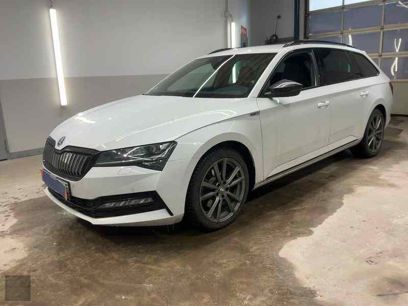 Slika vozila &Scaron;KODA Superb