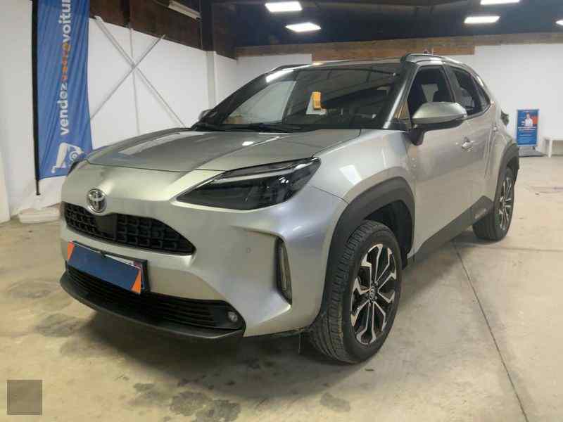 Slika vozila TOYOTA Yaris Cross