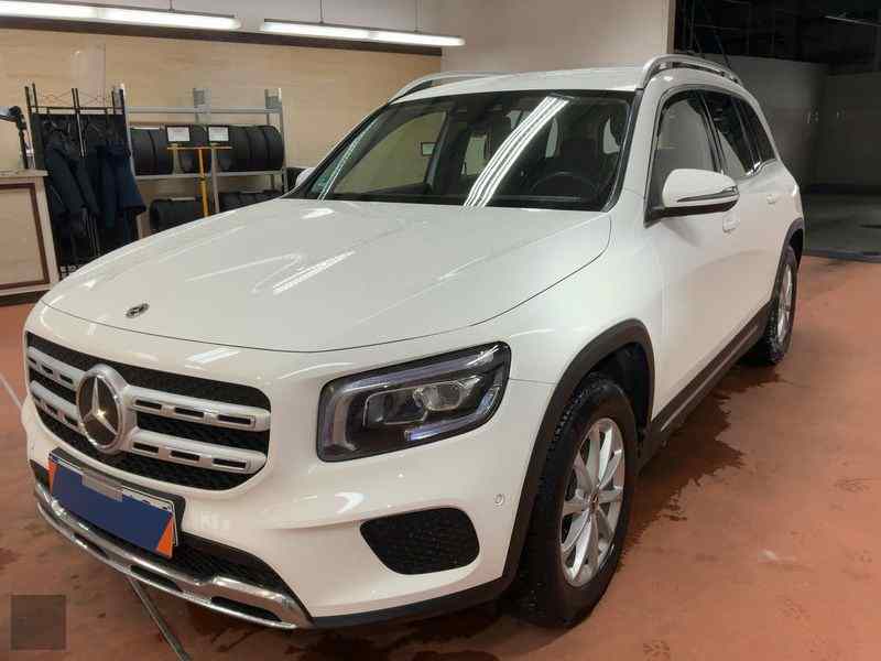 Slika vozila MERCEDES-BENZ GLB-Class