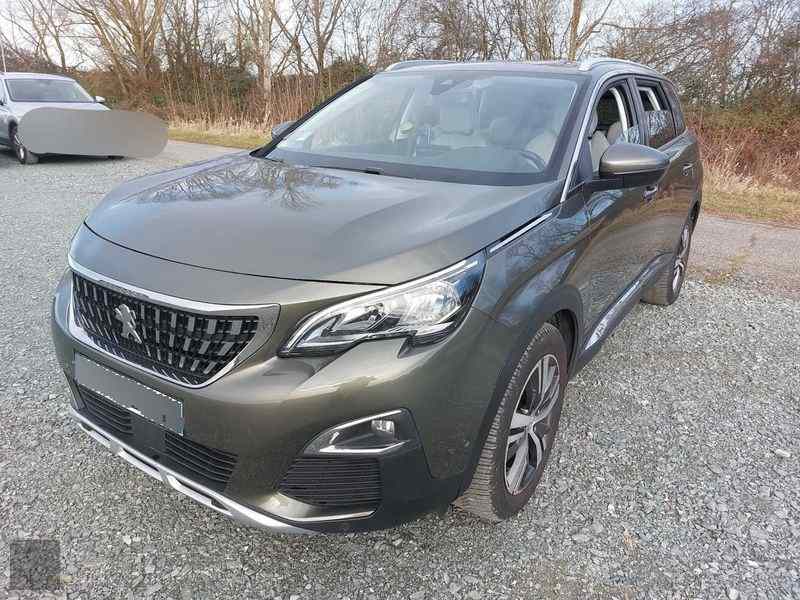 Slika vozila PEUGEOT 5008