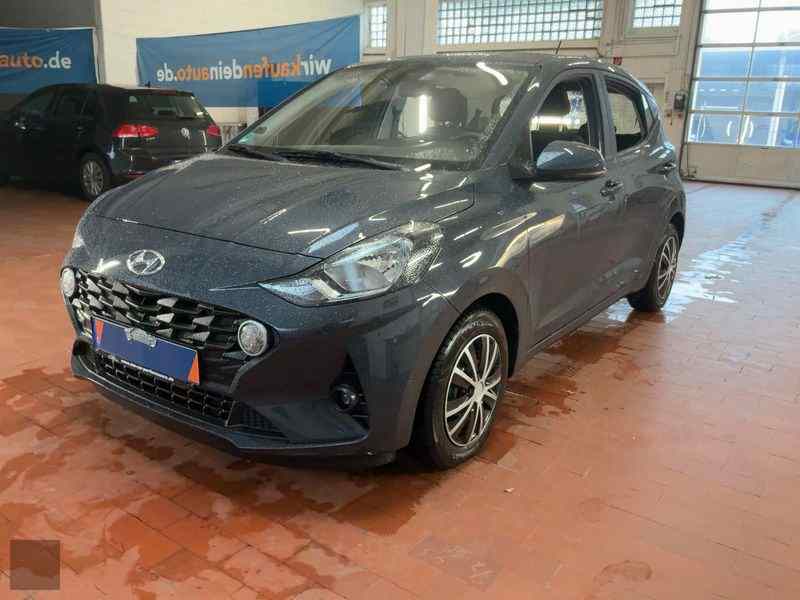 Slika vozila HYUNDAI i10