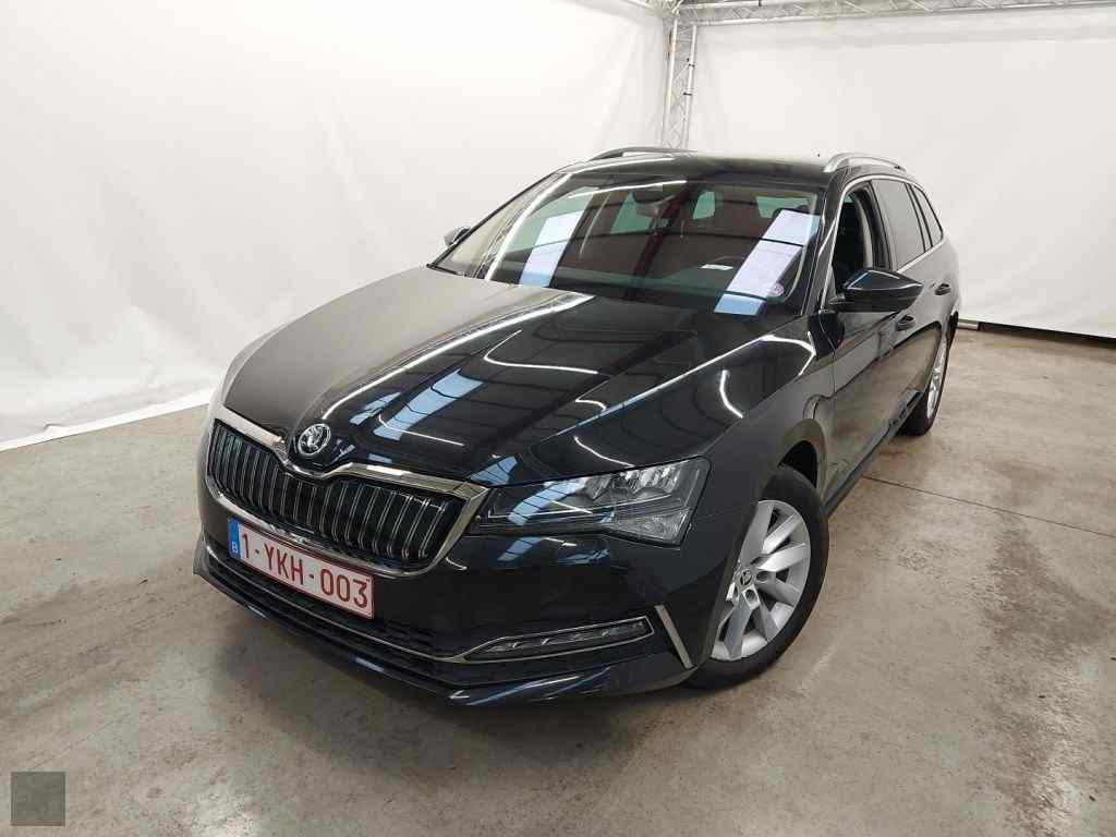 Slika vozila &Scaron;KODA Superb