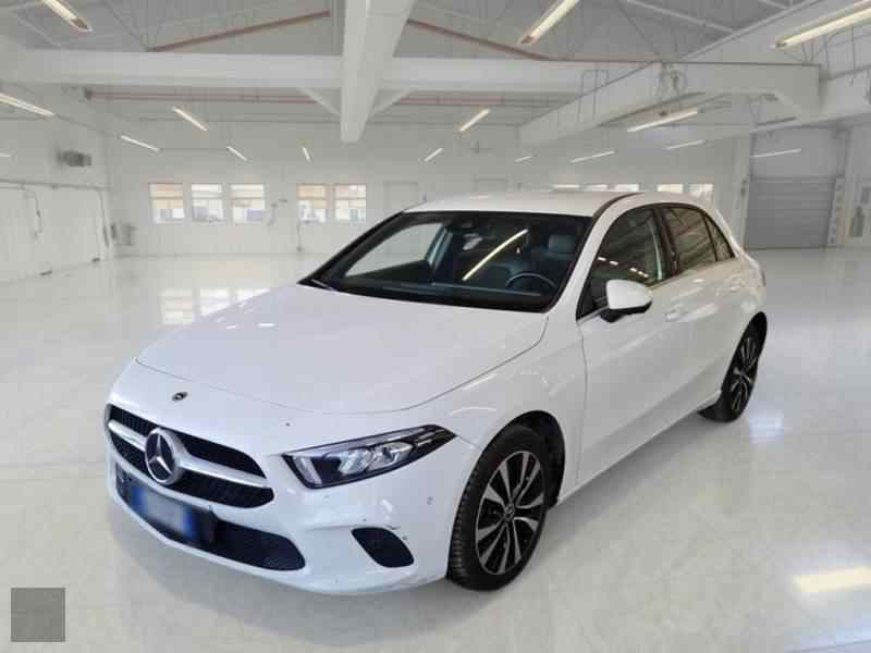 Снимка на превозно средство MERCEDES-BENZ A-Class