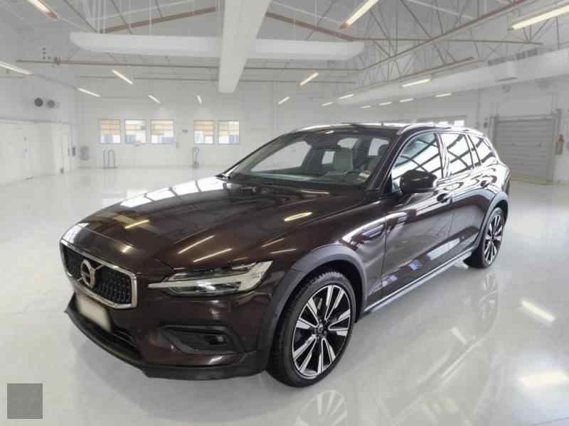 Снимка на превозно средство VOLVO V60