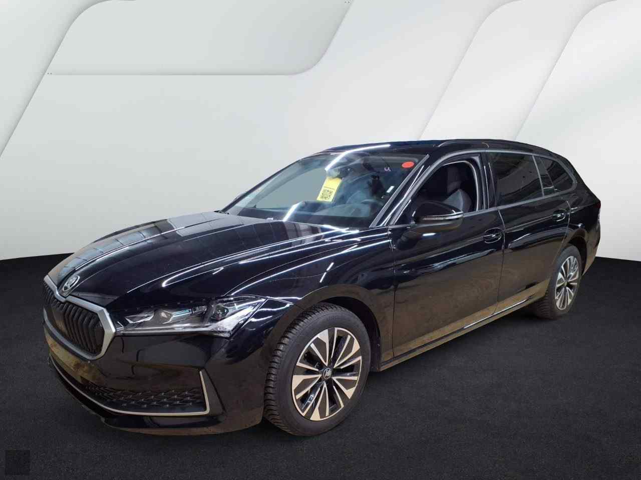 Slika vozila &Scaron;KODA Superb