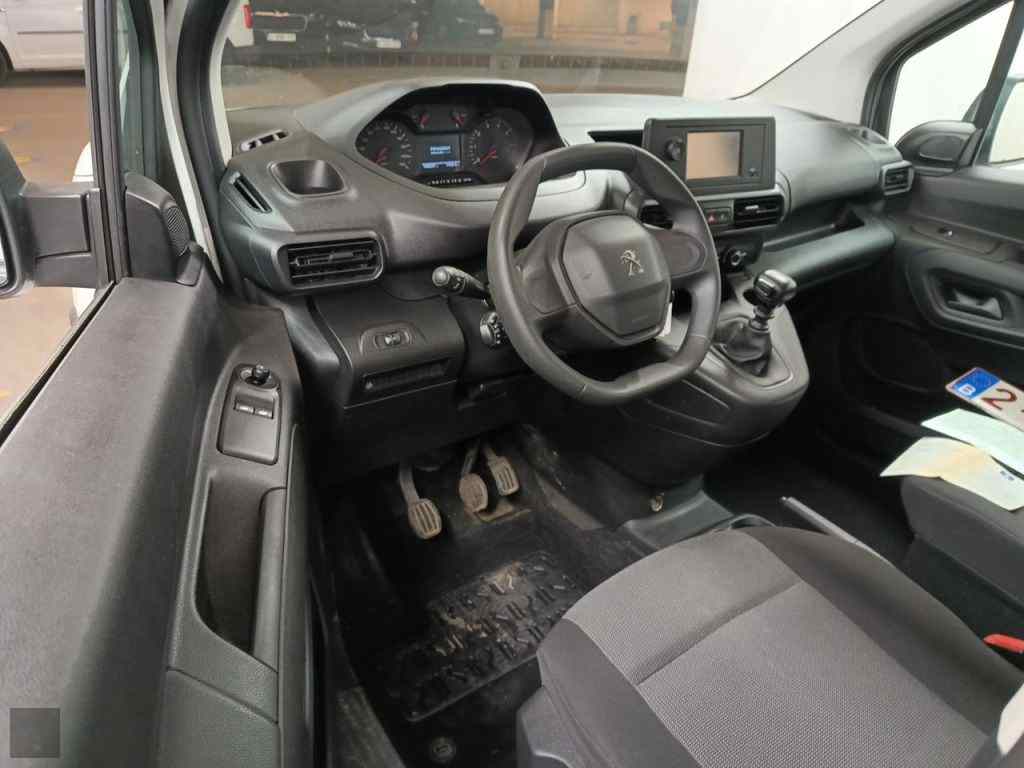 Slika vozila PEUGEOT RIFTER