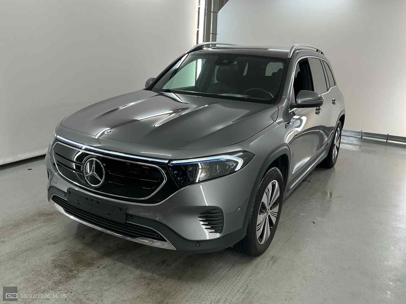 Slika vozila MERCEDES-BENZ EQB