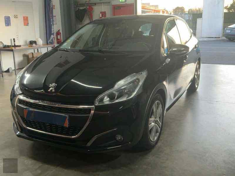 Slika vozila PEUGEOT 208