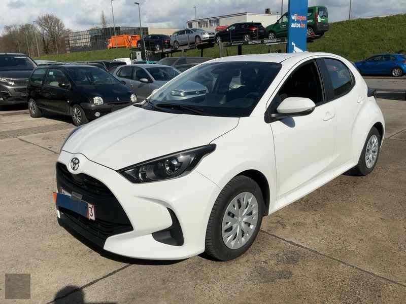 Slika vozila TOYOTA Yaris