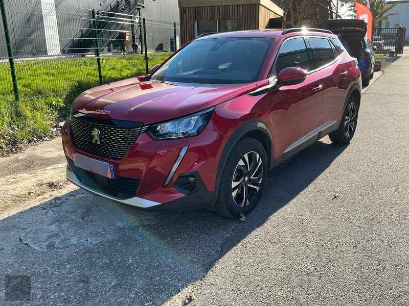 Slika vozila PEUGEOT 2008