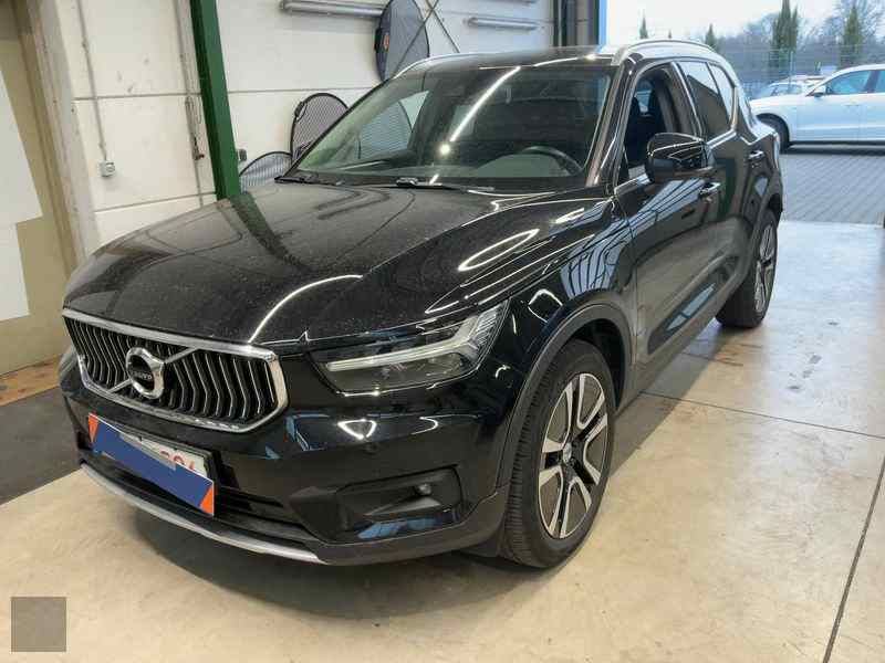 Slika vozila VOLVO C40