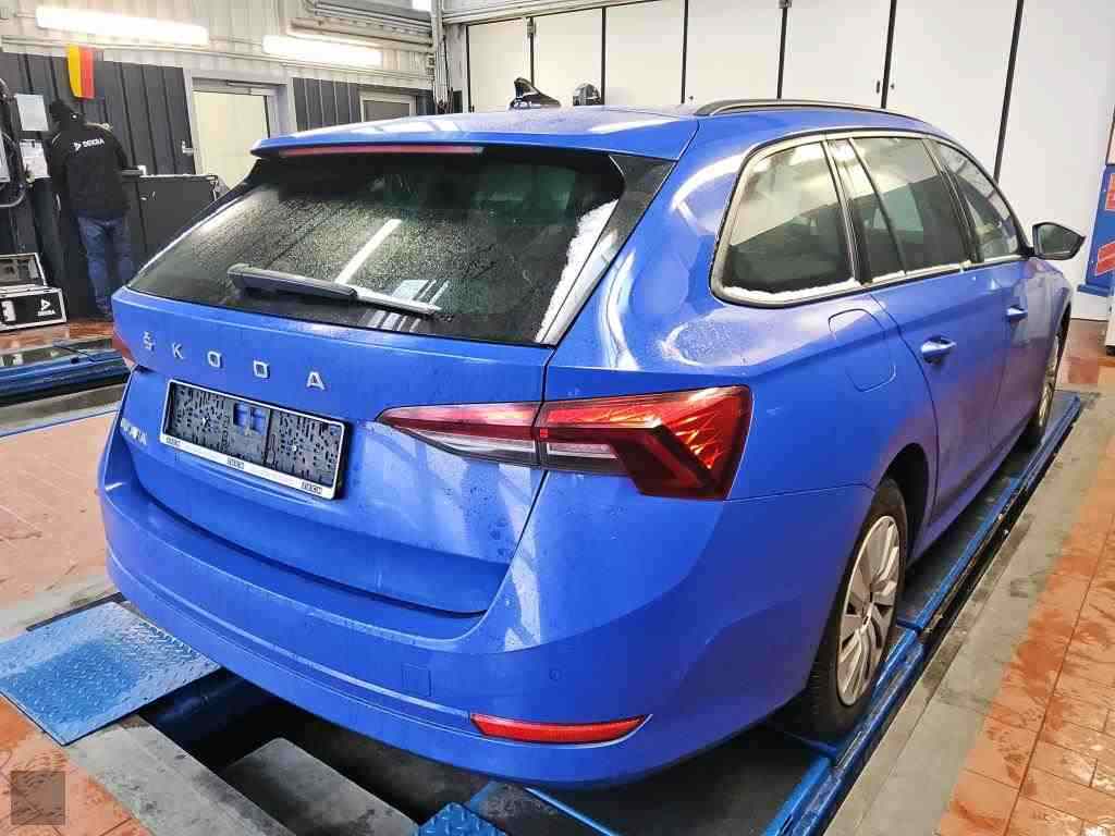 Slika vozila &Scaron;KODA Octavia