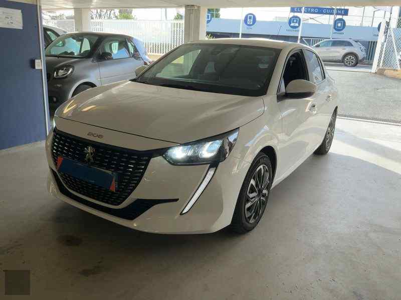 Slika vozila PEUGEOT 208