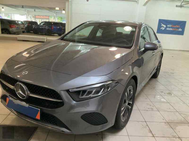 Slika vozila MERCEDES-BENZ A-Class