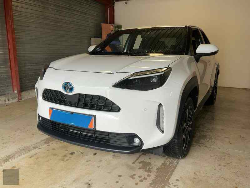 Slika vozila TOYOTA Yaris Cross