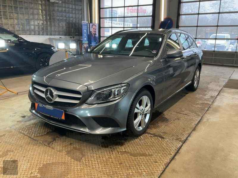 Slika vozila MERCEDES-BENZ C-Class