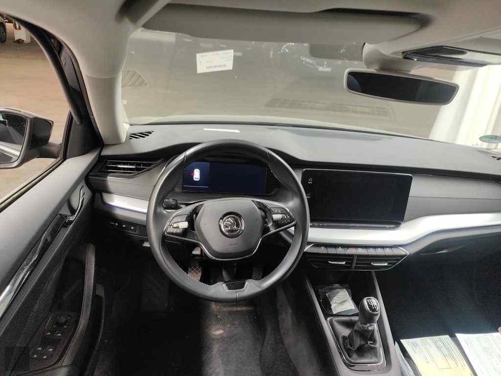 Slika vozila &Scaron;KODA Octavia