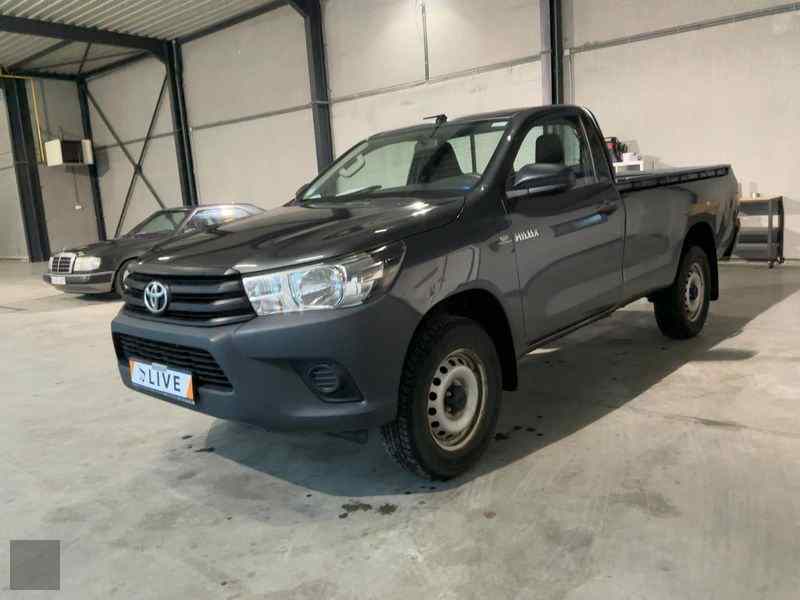 Slika vozila TOYOTA Hilux