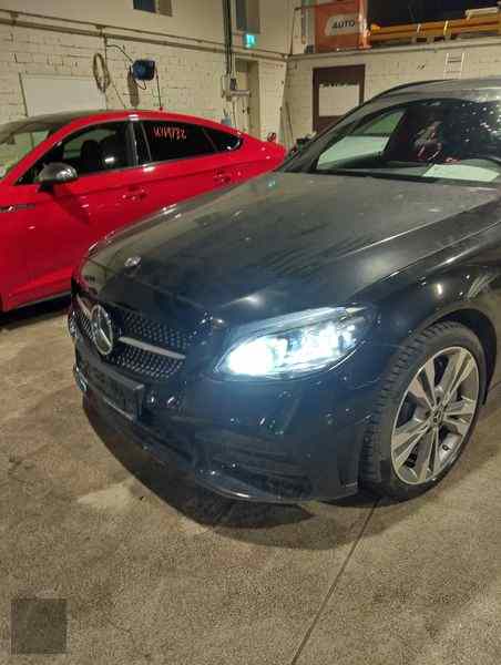 Slika vozila MERCEDES-BENZ C-Class