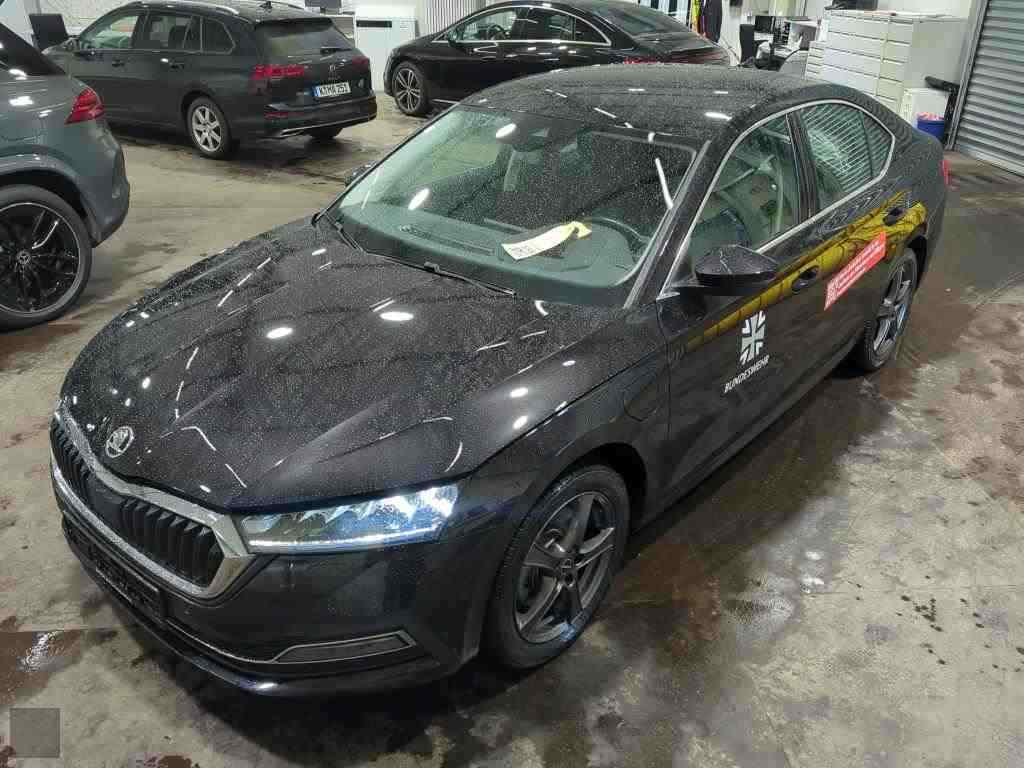 Slika vozila &Scaron;KODA Octavia
