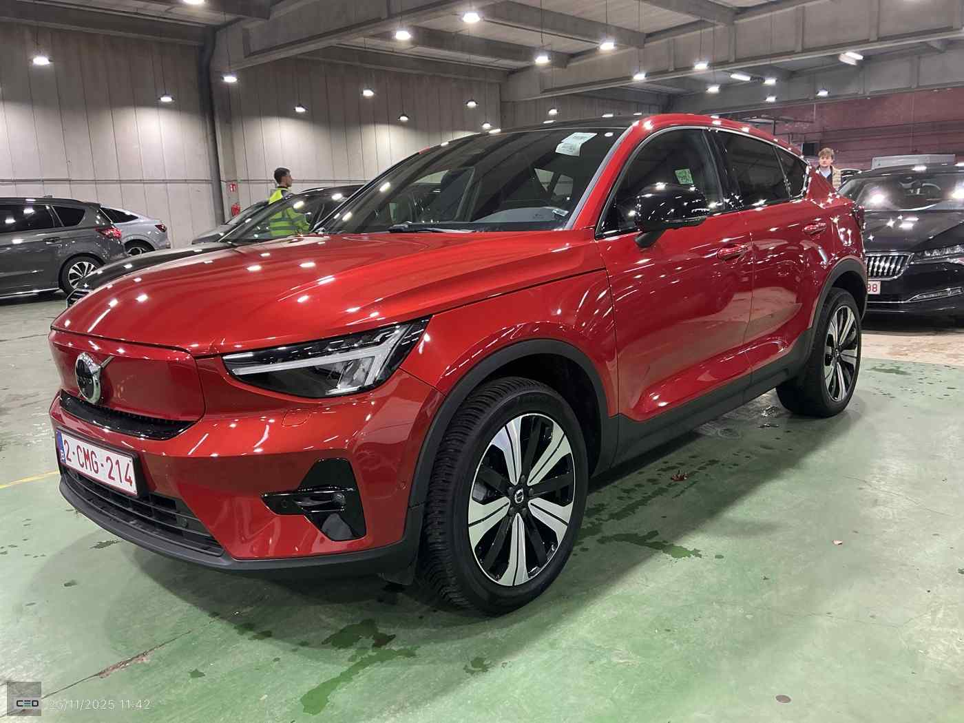 Slika vozila VOLVO C40