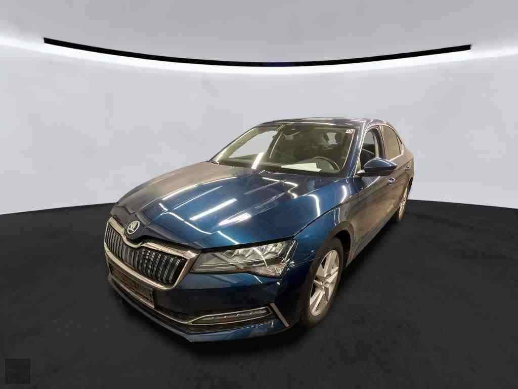 Slika vozila &Scaron;KODA Superb